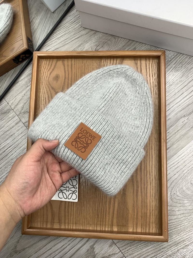 Loewe Caps